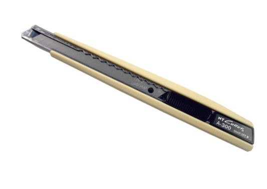 NT 9mm Snap-Off Cutter – Precision Cutting Tool